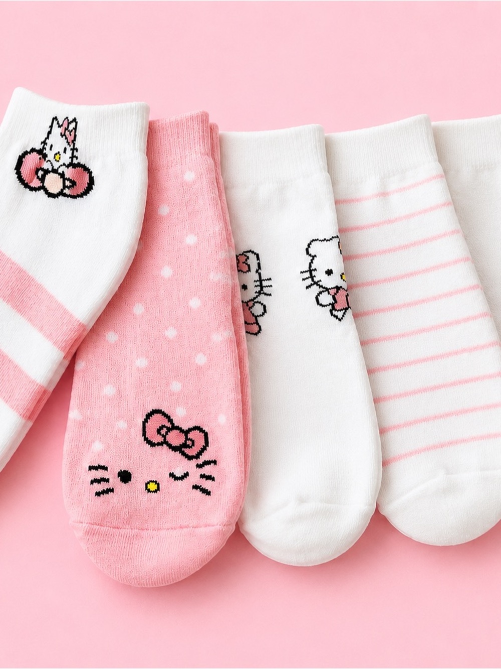 Hello Kitty Pink and White Ankle Sock Pack-5pk